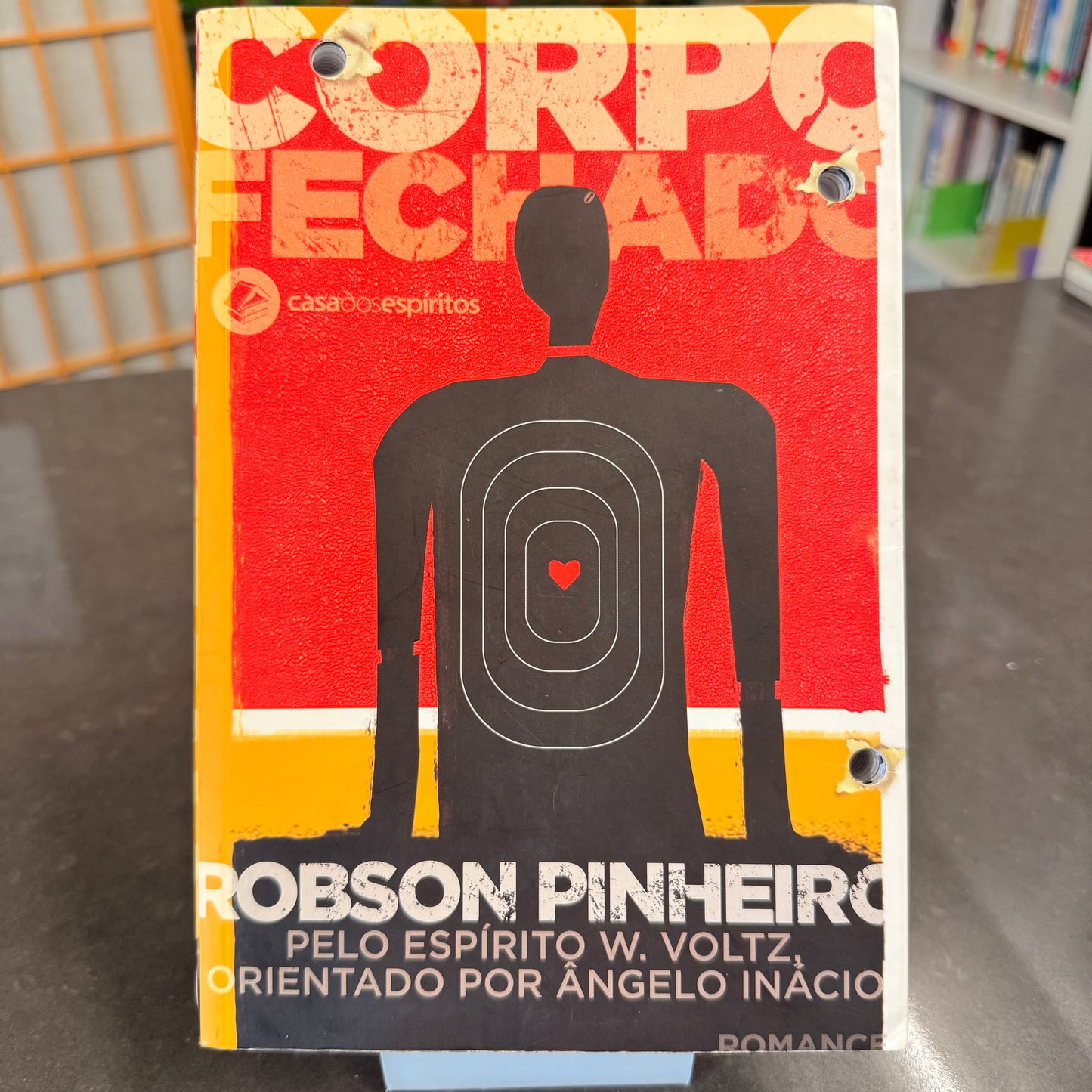 Corpo Fechado - Robson Pinheiro pelo espírito W. Voltz e ditado por Ângelo Inácio
